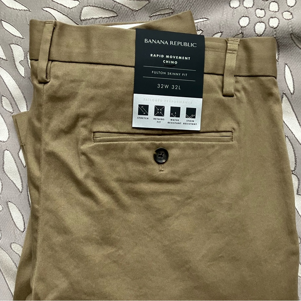 Banana Republic Men's Khaki Chinos